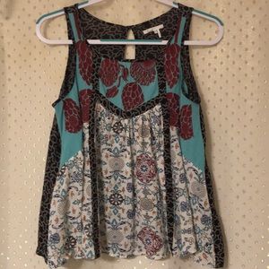 Hi-lo boho top